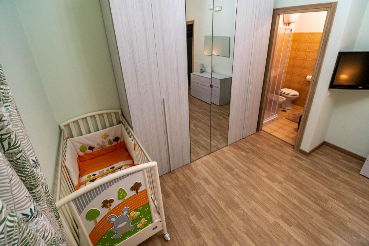 Ferienwohnung Casa Ilaria Ladispoli Exterior foto